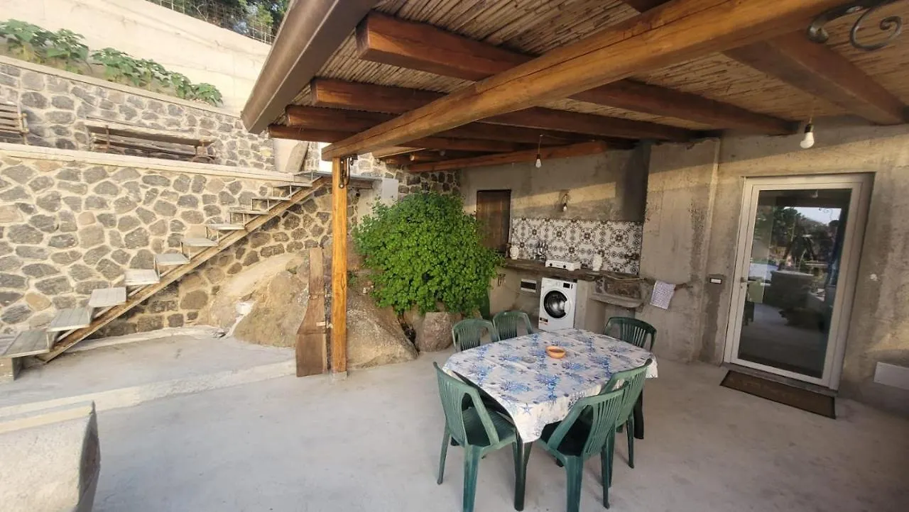 Casa Rosetta Lipari Villa Quattro Pani